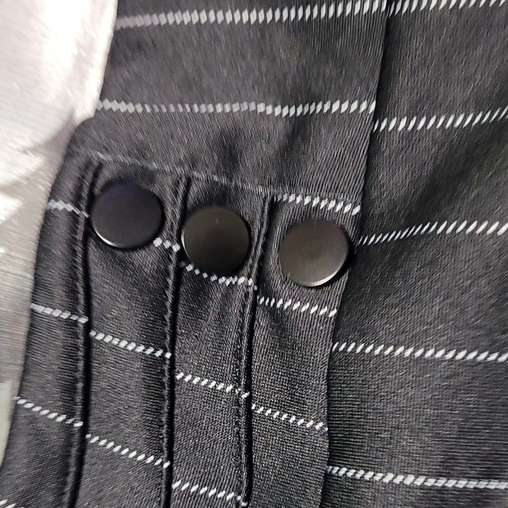 Shosho shorts - Picture 2 of 6